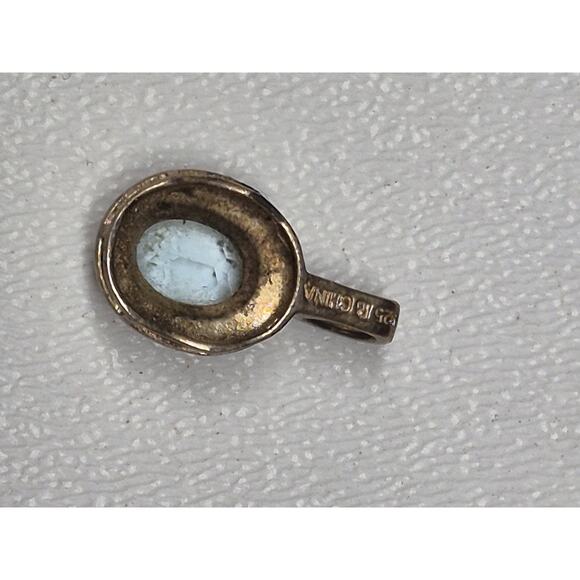 Blue Stone Surrounded by White Stones Set in Silver Pendant - Picture 3 of 3